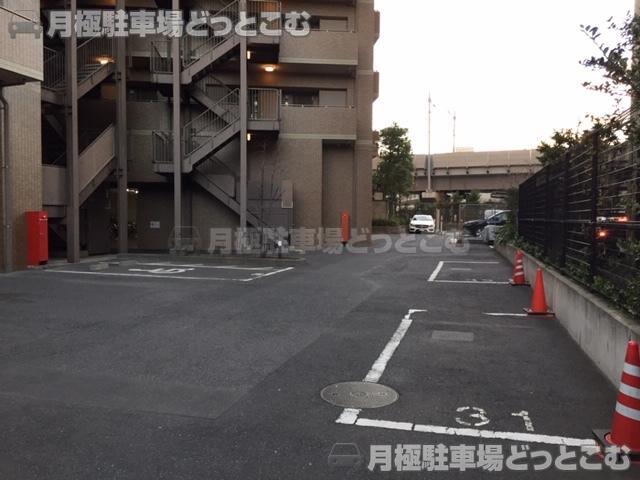 大田区大森西2丁目32－11の月極駐車場2