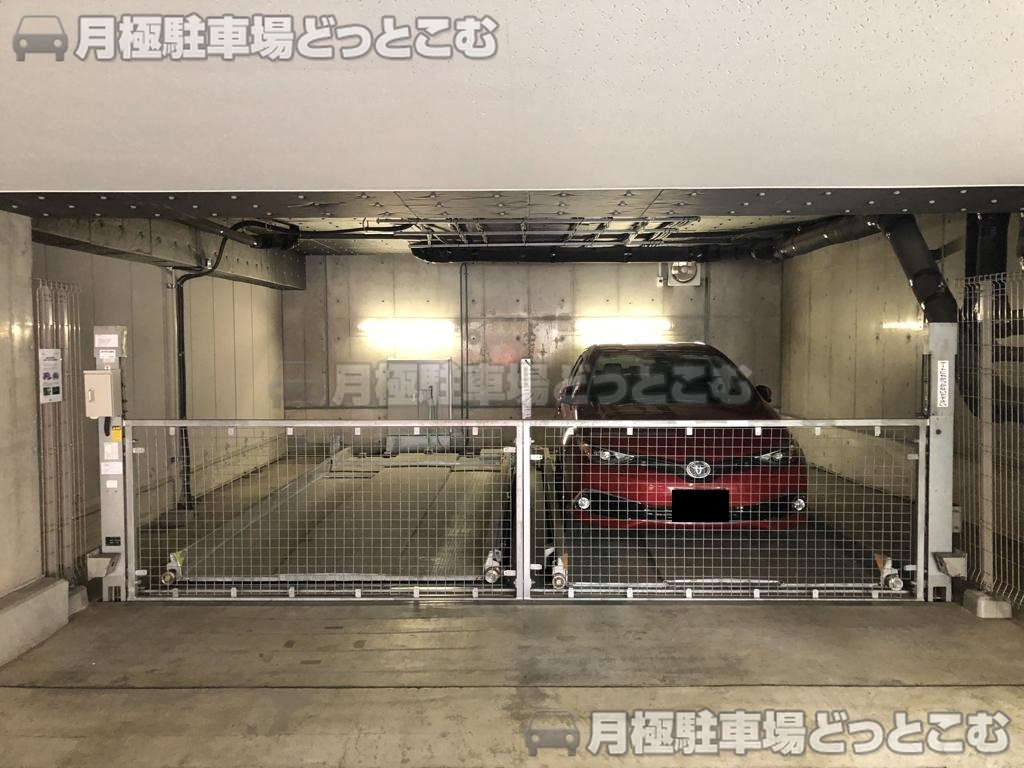 文京区小石川3-35-13の月極駐車場2
