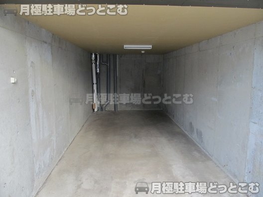 札幌市西区発寒四条4-9-3の月極駐車場2