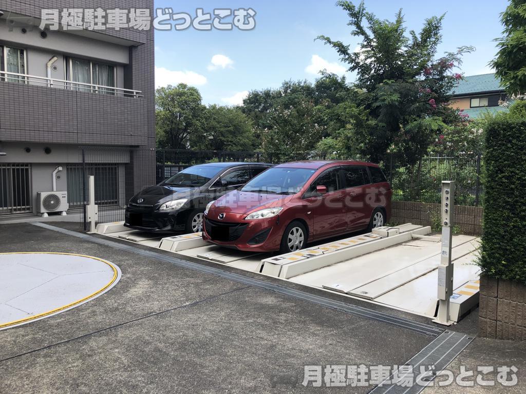 調布市西つつじヶ丘1-36-4の月極駐車場2