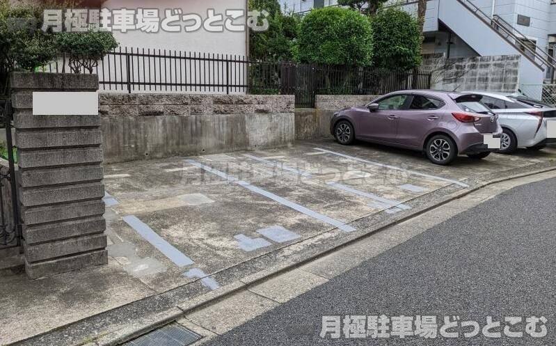 練馬区桜台5-19-5の月極駐車場2