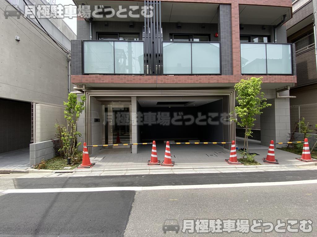 豊島区南長崎1-23-11の月極駐車場3