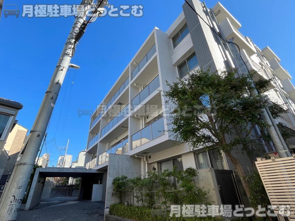 渋谷区千駄ヶ谷1-2-11の月極駐車場3