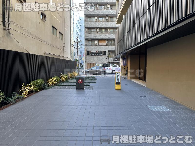 墨田区江東橋4-11-5の月極駐車場3