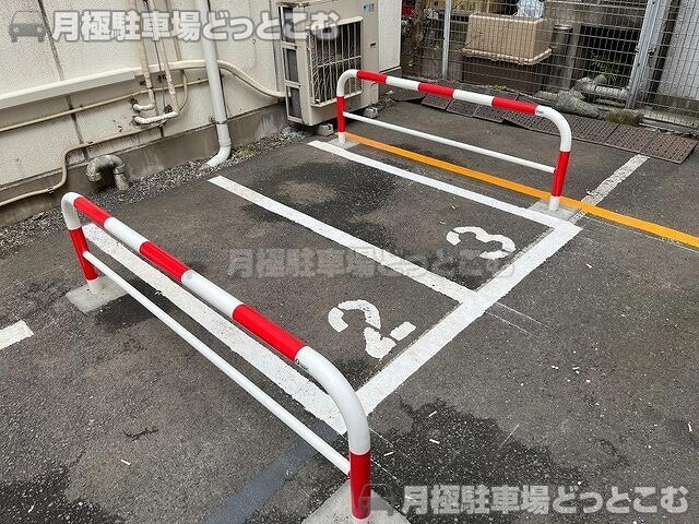 豊島区池袋2丁目39番5の月極駐車場2