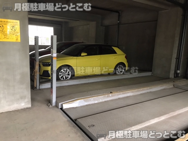 武蔵野市吉祥寺北町4丁目11-23の月極駐車場9