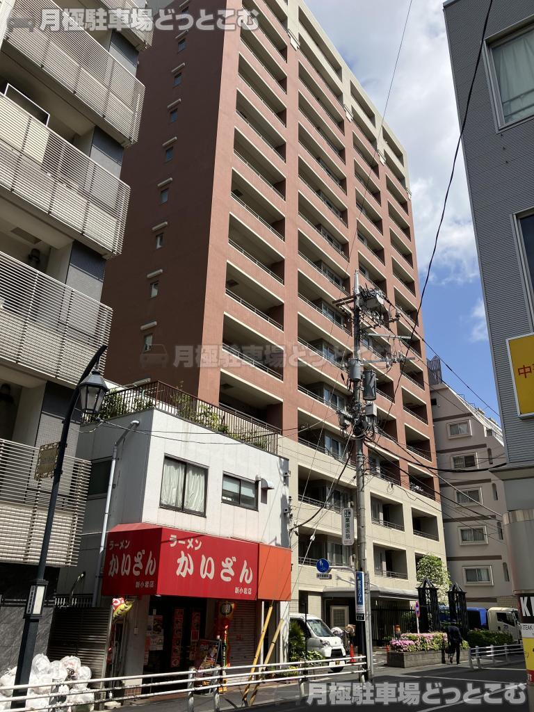 葛飾区新小岩2-1-24の月極駐車場3