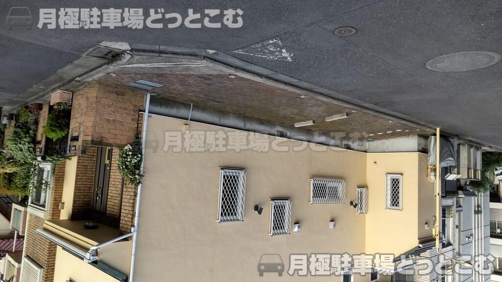 渋谷区笹塚2-5-4の月極駐車場2