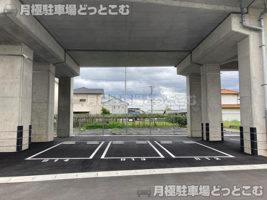 江南市布袋下山町東182-1の月極駐車場2