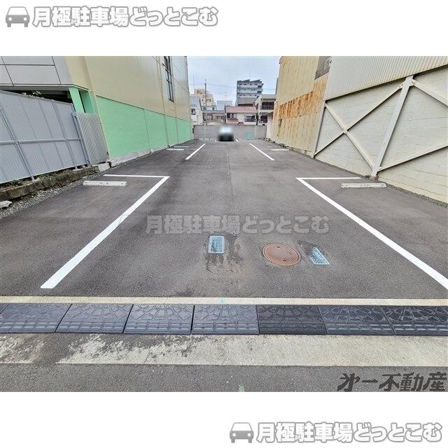 静岡市葵区新通1丁目2-9の月極駐車場2