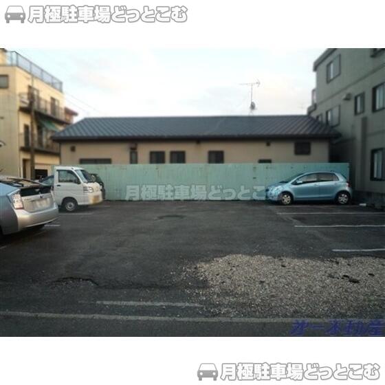 静岡市葵区田町4丁目97-2の月極駐車場1