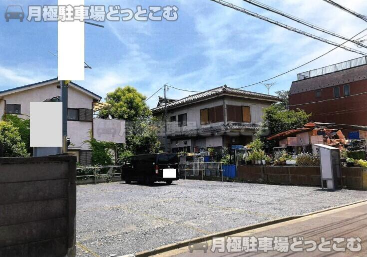 足立区本木東町27-9付近の月極駐車場1