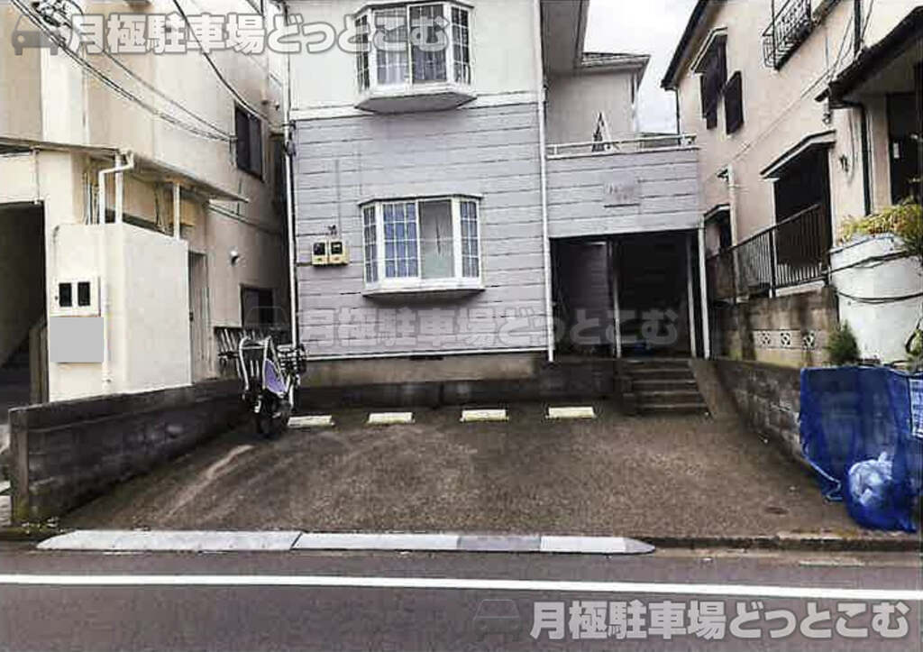 練馬区豊玉中3-7-11付近の月極駐車場1
