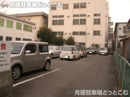 横浜市都筑区佐江戸町681の月極駐車場1