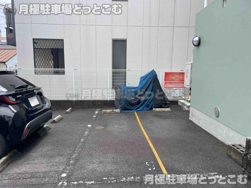 名古屋市中村区栄生町の月極駐車場2
