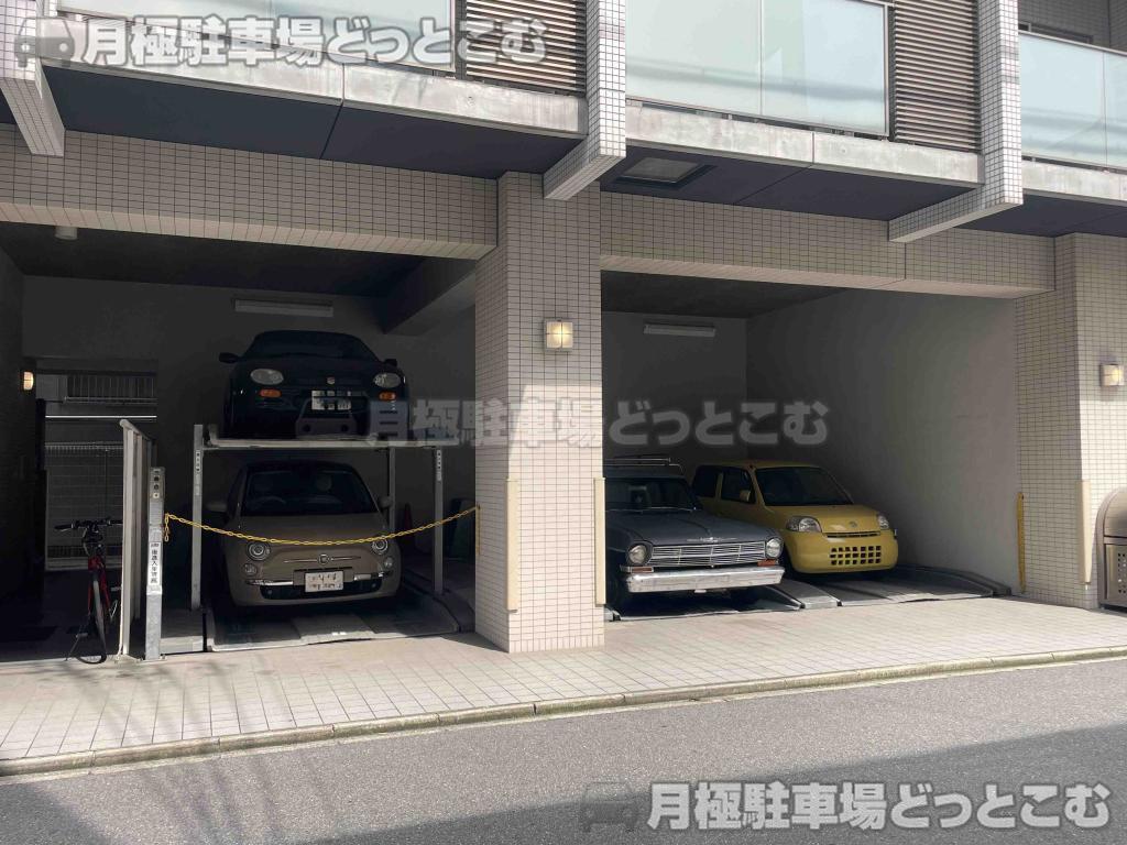 名古屋市中村区太閤通4の月極駐車場2