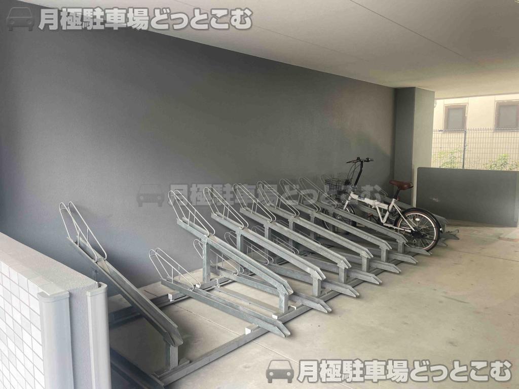 名古屋市中村区亀島2の月極駐車場2