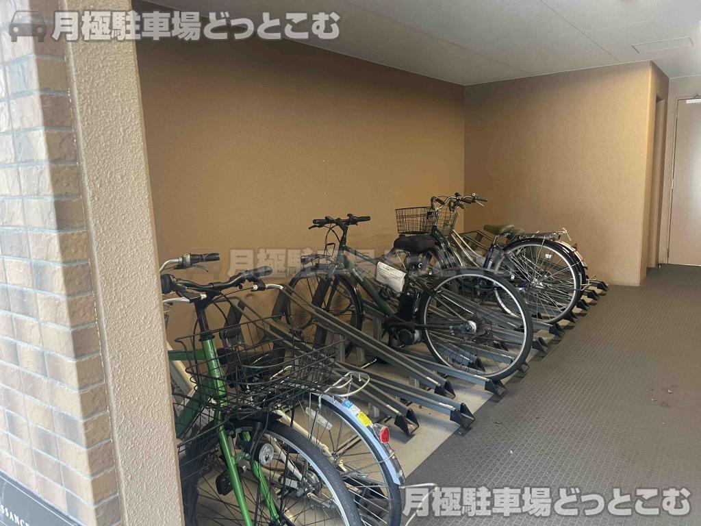 名古屋市中村区太閤通3の月極駐車場3
