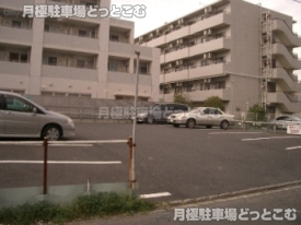 横浜市港北区綱島西3-4の月極駐車場1