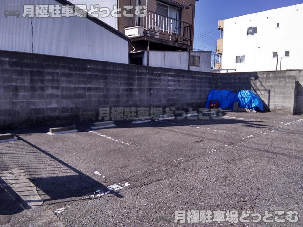 名古屋市北区杉栄町3丁目55-3,55-4,55-5の月極駐車場4