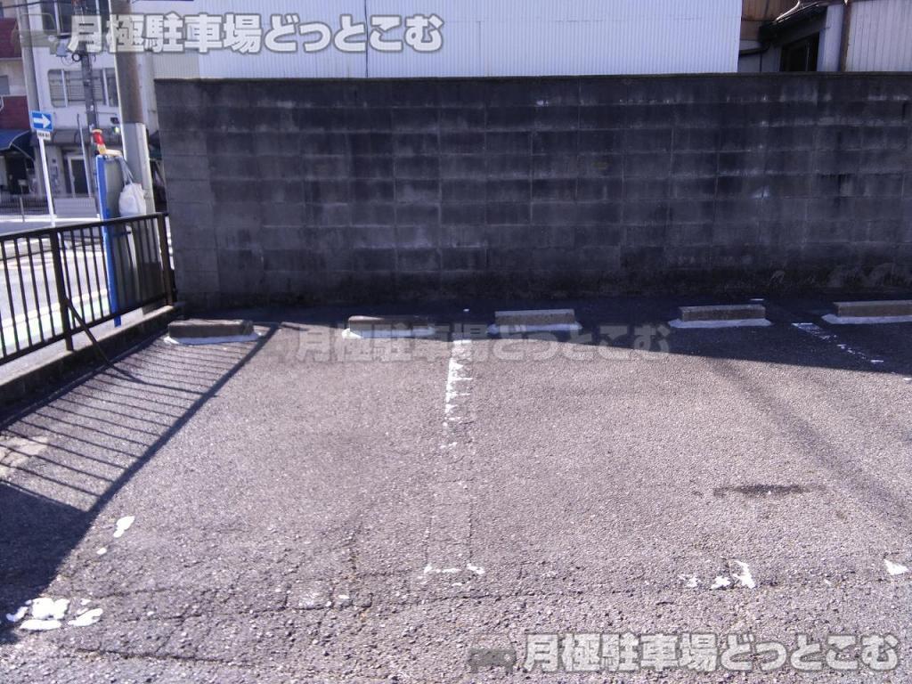名古屋市北区杉栄町3丁目55-3,55-4,55-5の月極駐車場5