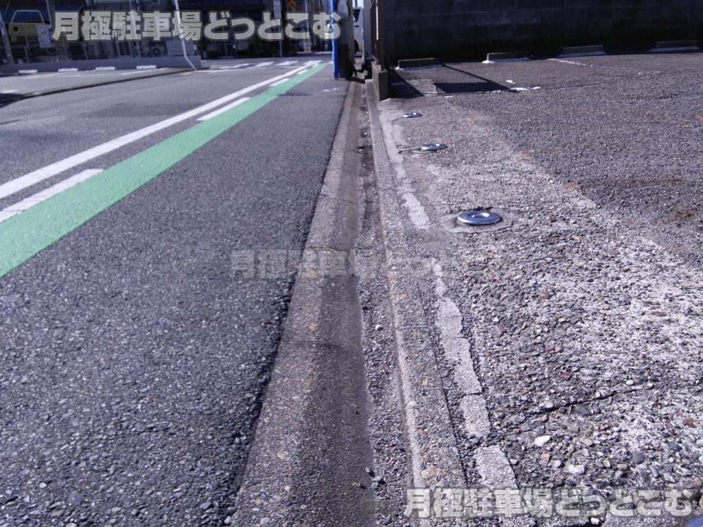 名古屋市北区杉栄町3丁目55-3,55-4,55-5の月極駐車場9