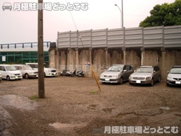 横浜市鶴見区菅沢町10-13の月極駐車場1