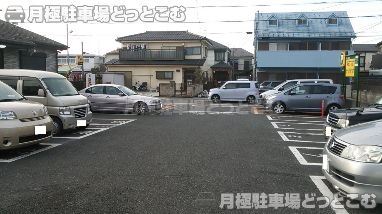 横浜市鶴見区北寺尾1-20-17の月極駐車場1