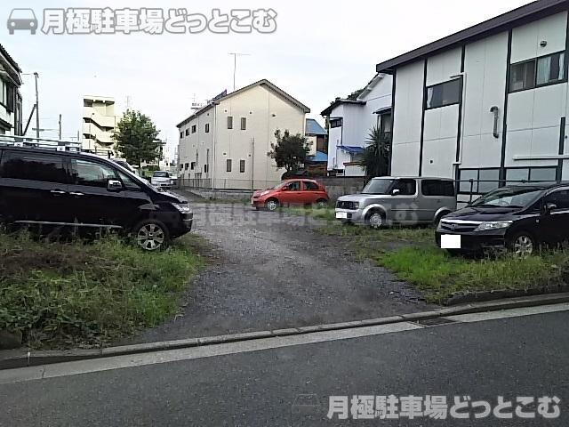 横浜市鶴見区菅沢町1の月極駐車場1