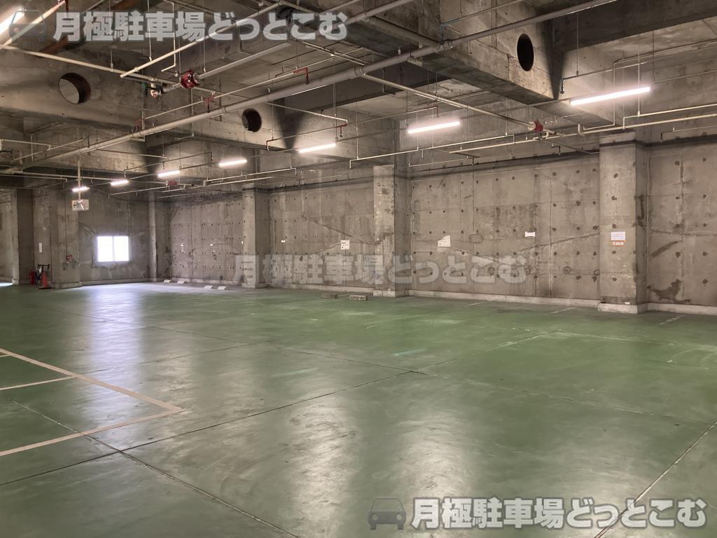 名古屋市中区錦3丁目22番3の月極駐車場2
