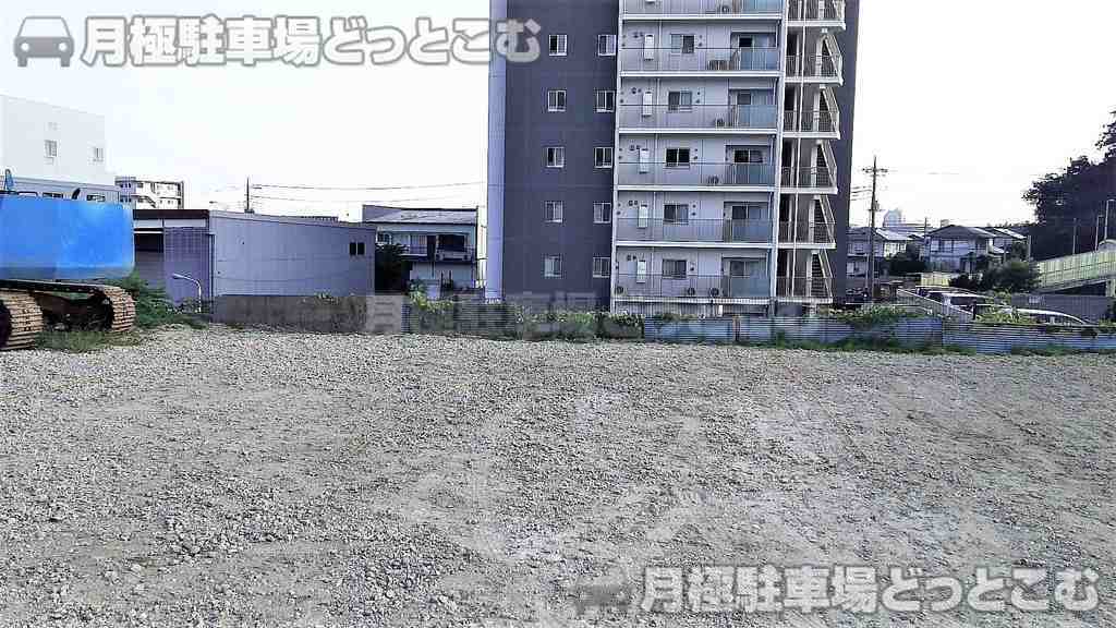 大和市下鶴間34番の月極駐車場3